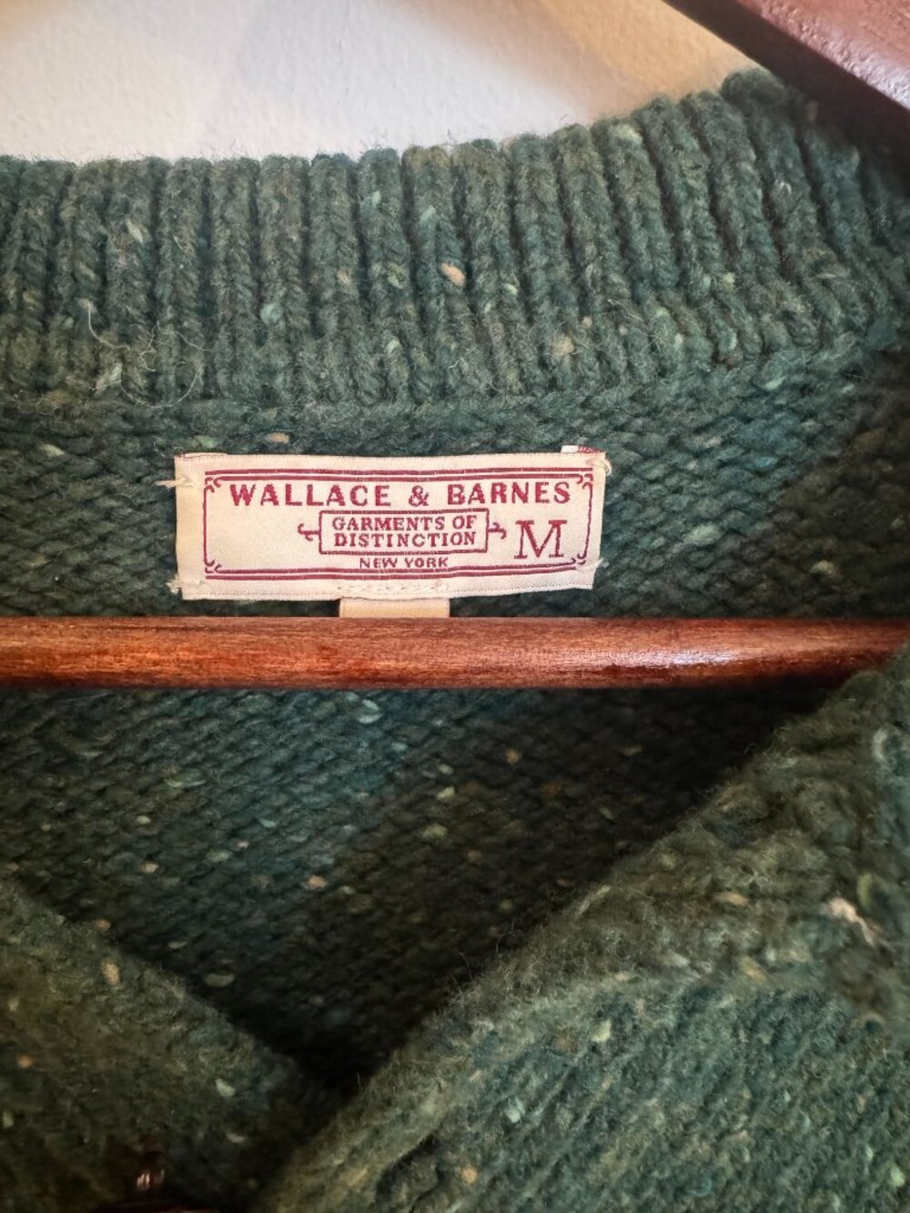 Wallace & Barnes merino wool Donegal collared sweater - Picture 4 of 4
